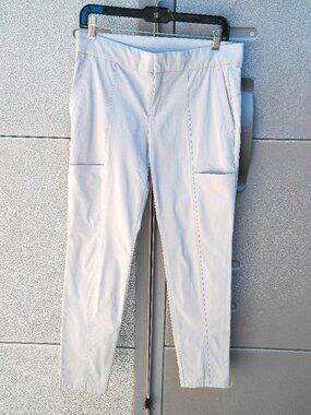 Athleta Wander Stash Skinny Pants Size 8P Light Gray Water Resistant